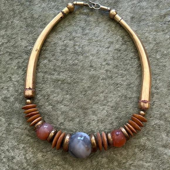 Vintage metal/disc/beaded necklace - Picture 1 of 7